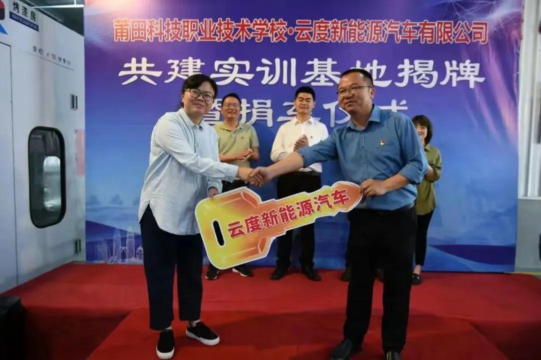 家人人才网，构建家庭与职业发展的桥梁